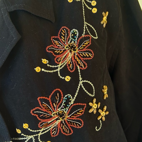 Alfred Dunner Embroidered Beaded Blouse Size 16 - Picture 4 of 7